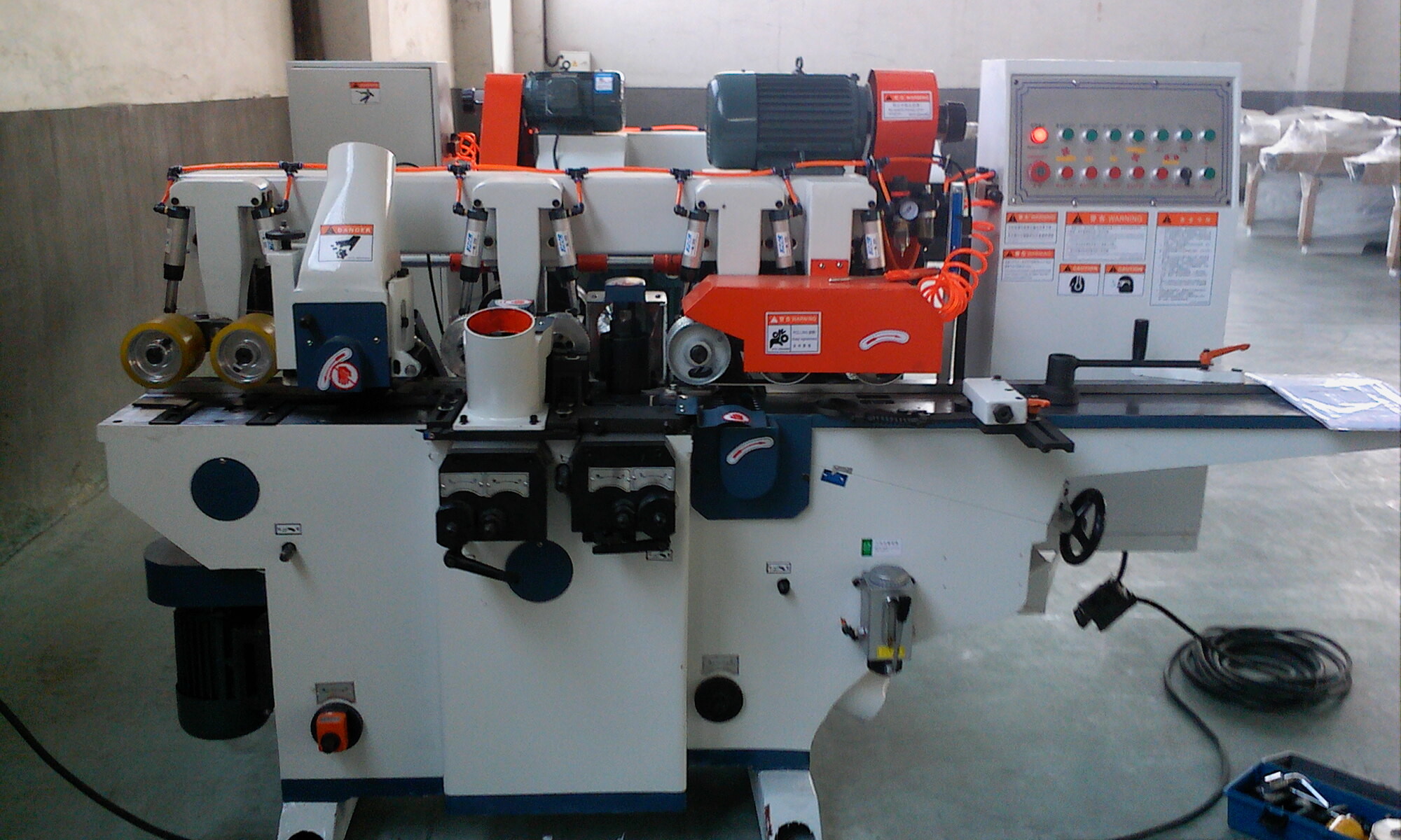 Simple and Economical Four Side Planer Machine SMB-4018 four Sides moulder for wooden floor