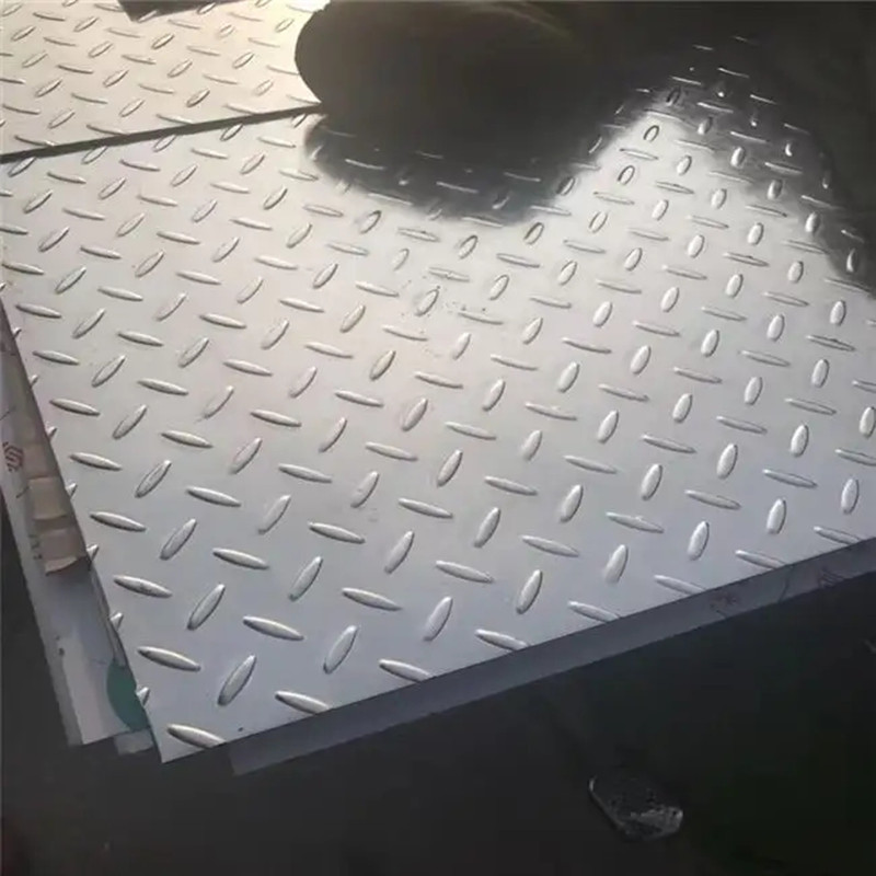 2mm 1.5mm 1.0mm Stainless Steel Checkered Sheet Decorative Metal Ss304 Ss316