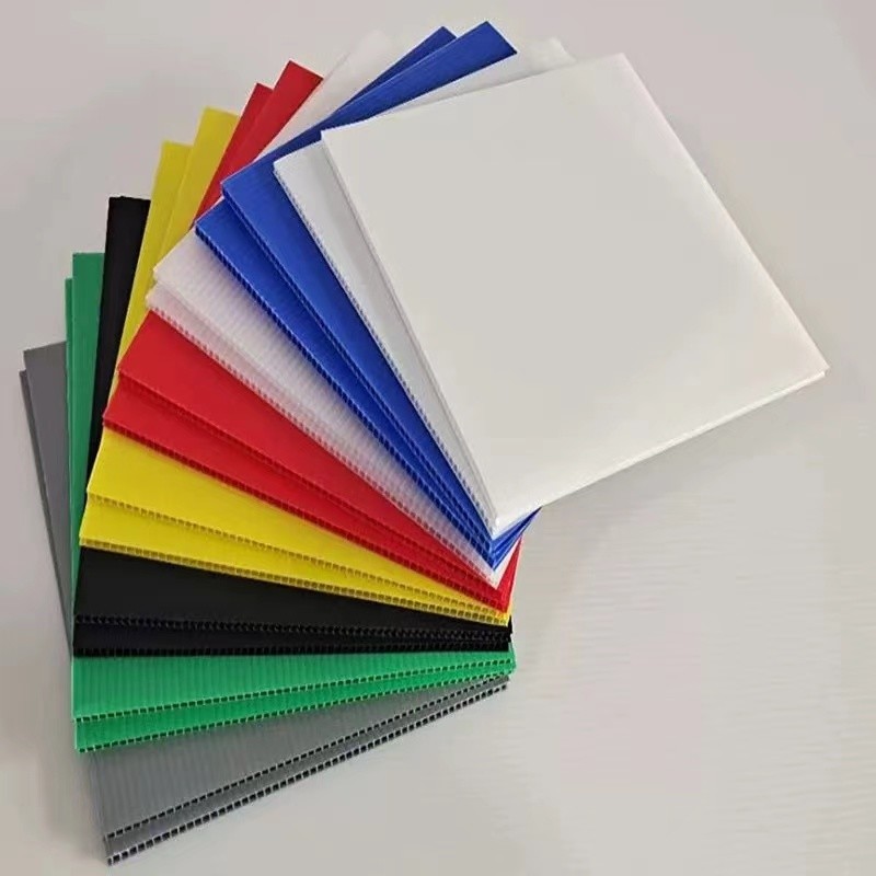 Waterproof Plastic Hollow Sheet 2MM PP Corrugated Board Storage Moving Shipping Box