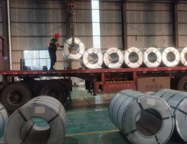Regular Spangle Galvanized GI Steel Coil Roll Dx53D Passivation 0.12mmx914mm
