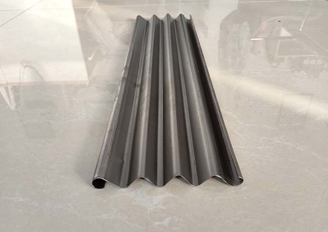 Galvanized Sheet Rolling Shutter Slats Roll Forming Machine Voltage 380V 50HZ 3 Phase