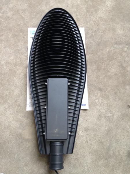 90 W street light