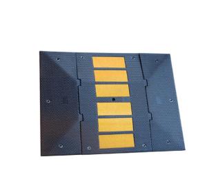 China Modular Rubber Traffic Speed Bumps Prefabricated Speed bumps wholesale