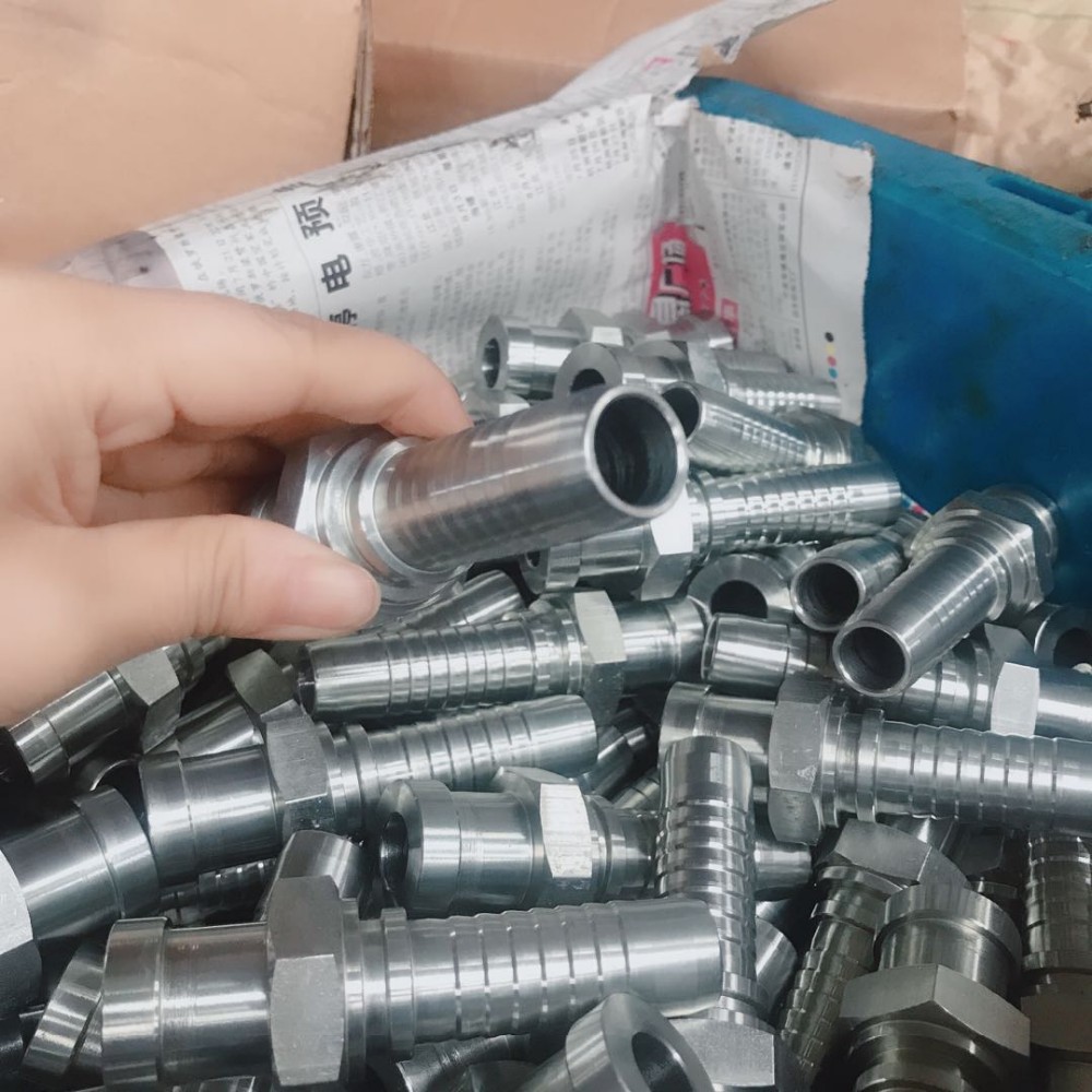 BSP Garden Swivel 0.080 Kg Hydraulic Adapter Fittings