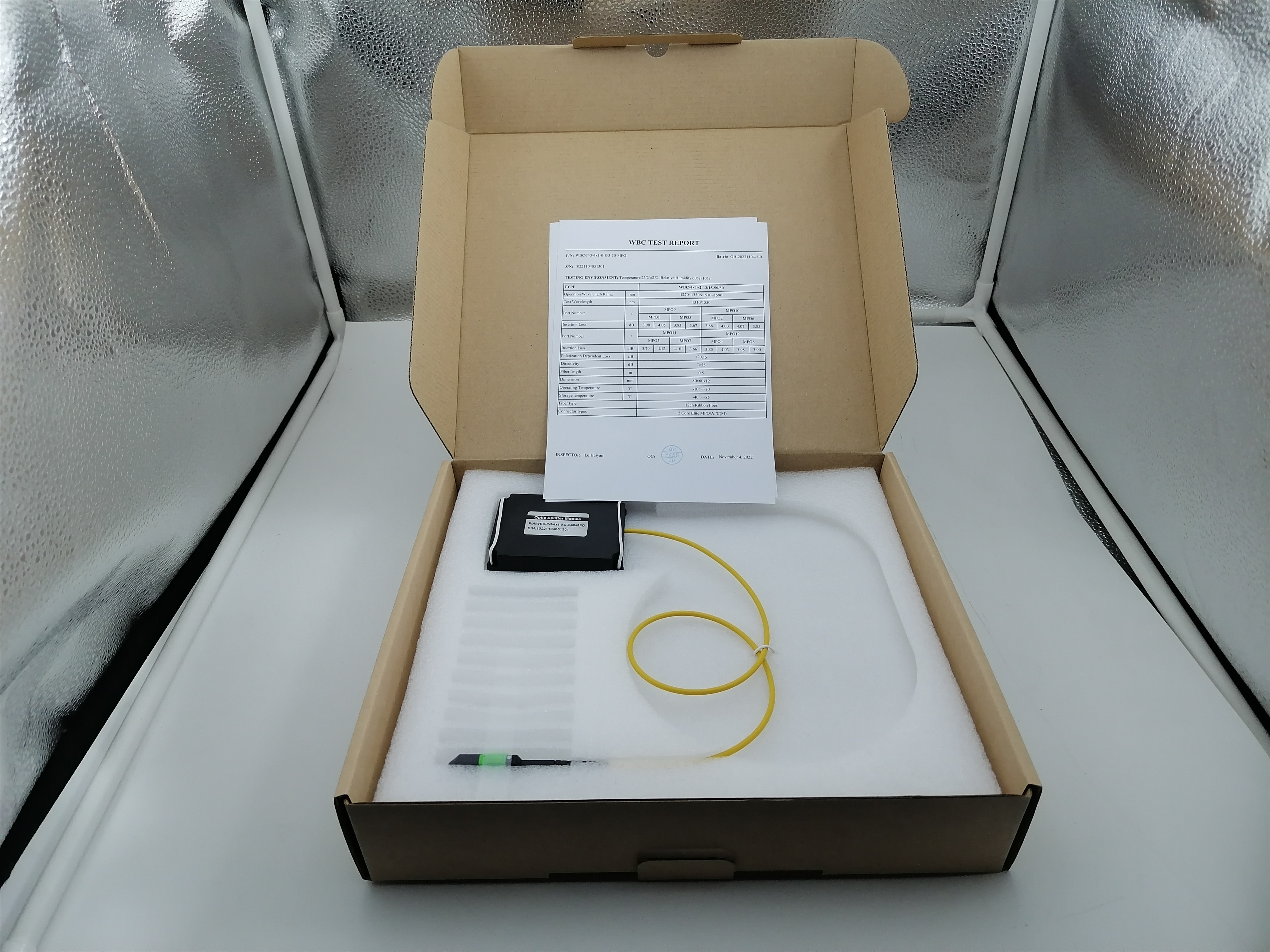 1x2 1310/1550nm Fiber Optic Splitter Module 3.0mm Round Cable Elite MPO/APC Male