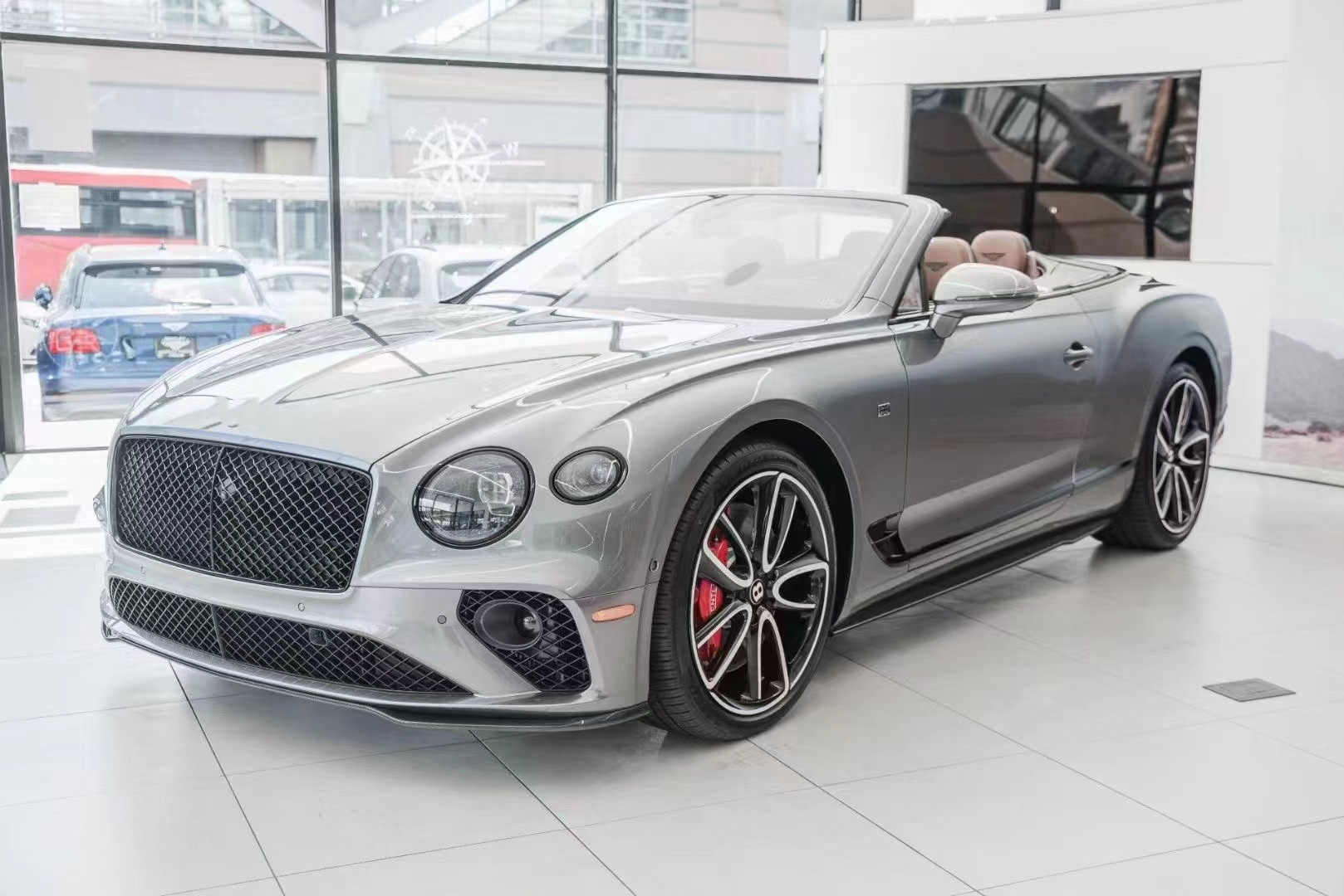 Sell Like Hot Cakes Continental GT Carbon Fiber Body Kit Continental GT Upgrade W12 Limited Edition Front Shovel Rear Diffuser