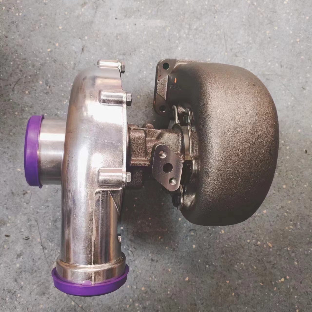 Turbocharger for 2009- Heavy Duty Truck Excavator Diesel Engine K36-87-01 K36-87 K36-88-04