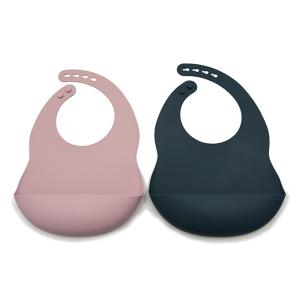 China Crumb Catcher Baby Silicone Bib wholesale