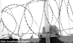 China Low Carbon Cross Type Hot Dip Galvanized Razor Wire 500mm Coil Diameter 22mm±1mm on sale