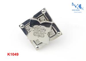 China Metal Flower Twist Lock Purse Hardware , Twist Lock Fasteners For Handbags wholesale