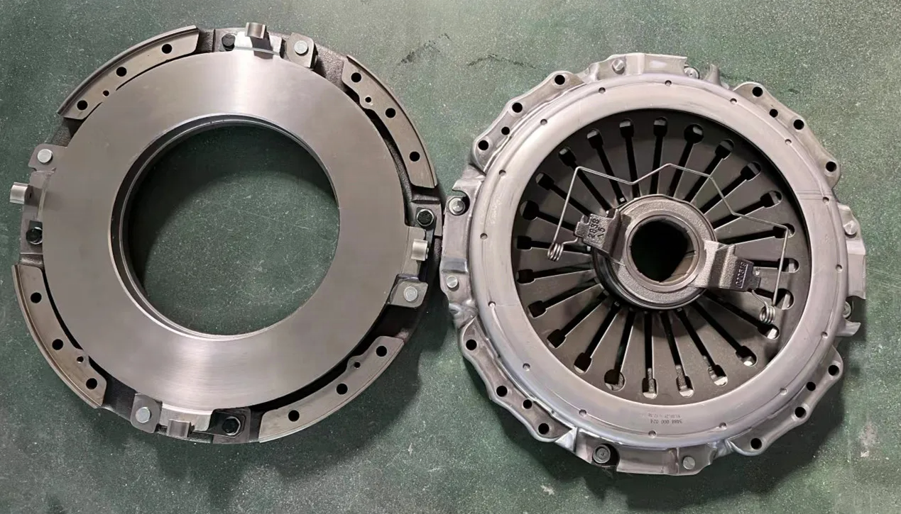 AZ9725160065 Shachtman Heavy Duty Truck Engine Spare Parts for HOWO A7 FAW Foton Dongfeng