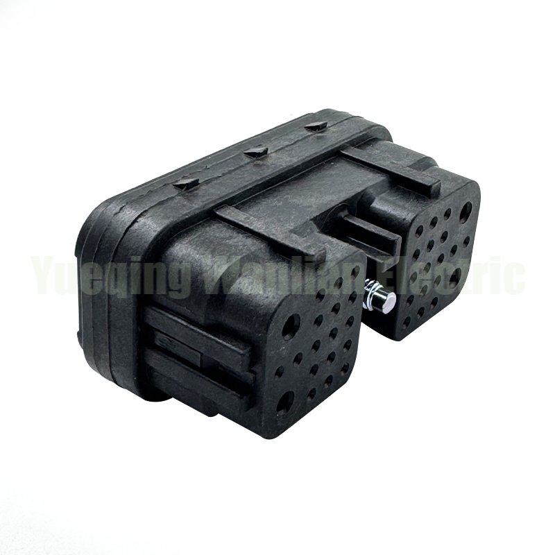 DRC26-38S01-P017 AC Assembly Automotive Unsealed Electric Cable Harness Socket 38 Pin