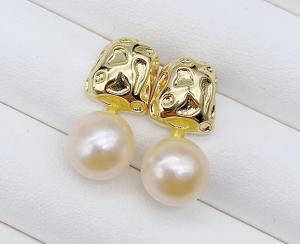 China Natural Pearl Necklaces Fashion Women's Earrings Fine Simple Pearl Small Earrings For Women Party Jewelry Gifts wholesale