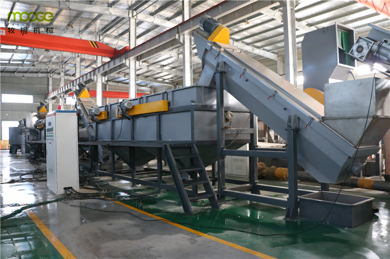 LDPE Mulching Film Recycling Machine LLDPE Film Shredder Machine