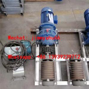 China Steel Farm Cleaning Machine , Commercial Poultry Equipment Easy Maintenance wholesale