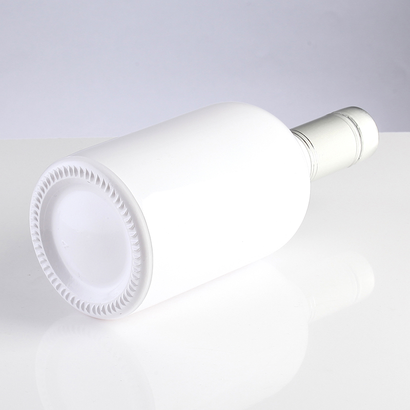 Golden Silver Cork Lids Glass Vodka Bottle for 750ml Packing 375ml 500ml Capacity