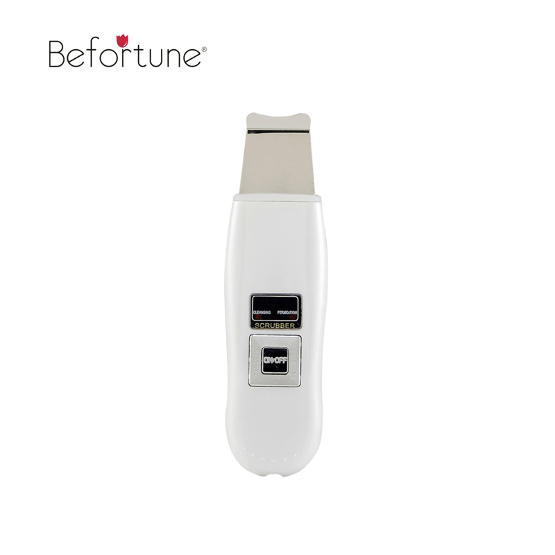 White Color Ultrasonic Skin Scrubber Machine Electric Blackhead Remover