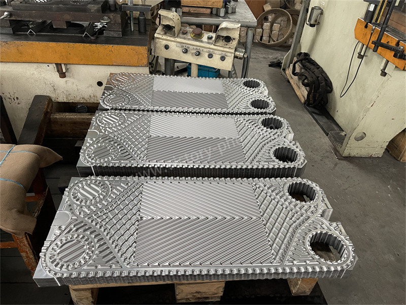 Smooth Vicarb Heat Exchanger Plates Hygiene V4 / V8 / V13 / V20