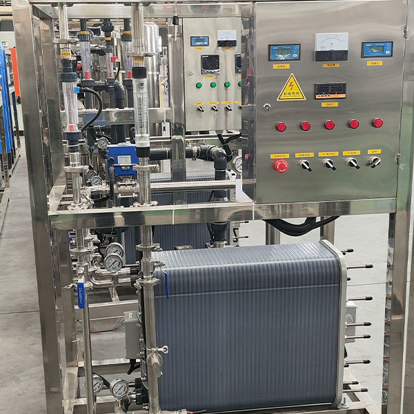 Energy Efficient Electric Ultrapure Water Purification Machine For Laboratory Water