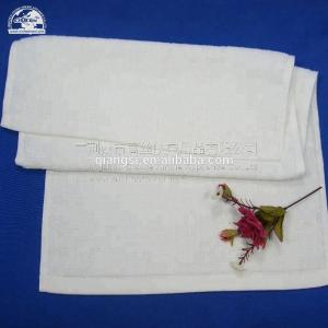 China Bleach Salon 145g/Pc White Cotton Face Towel wholesale