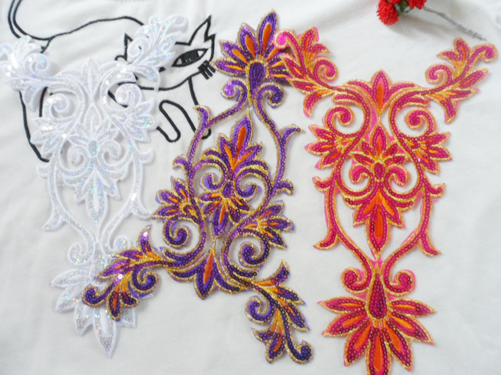 Hot Fix Embroidery Lace Applique with Sequin in Different Color