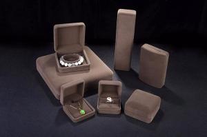 China Iron jewelry packaging boxes wholesale