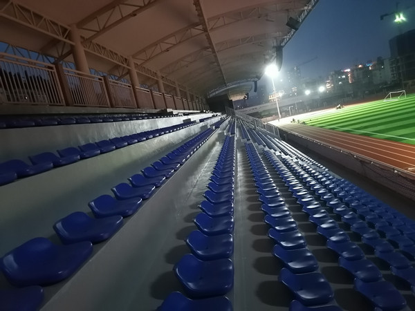Polyethylene Audience Stadium Bucket Seats High Density Stadium Bleacher Chair