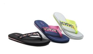 China Custom Rubber Ladies Rubber Slipper EVA Classic Flip Flops For Woman wholesale