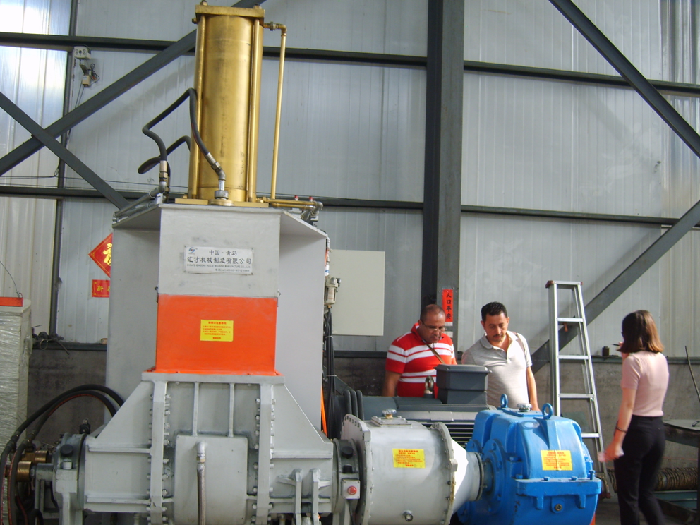 Front Feeding Rubber Mixing Machine Dispersion Kneader for Improved Productivity