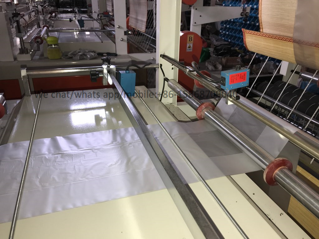 Stepper Motor Sealing Bag Making Machine Heating Sealing Cold Cutting Bottom Two Layer