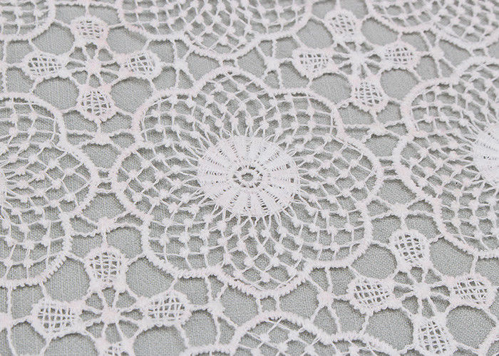 White Water Soluble Lace , Embroidered Guipure Venice Lace Fabric For Bridal Dress
