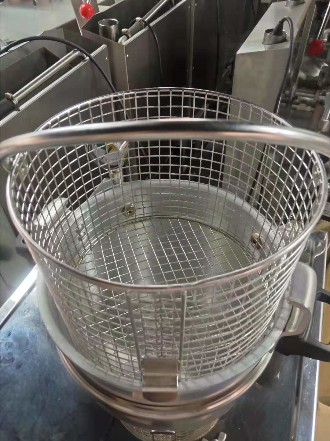 Digital Panel 16L 3KW 220V/110V Chicken Express Counter Top Pressure Fryer