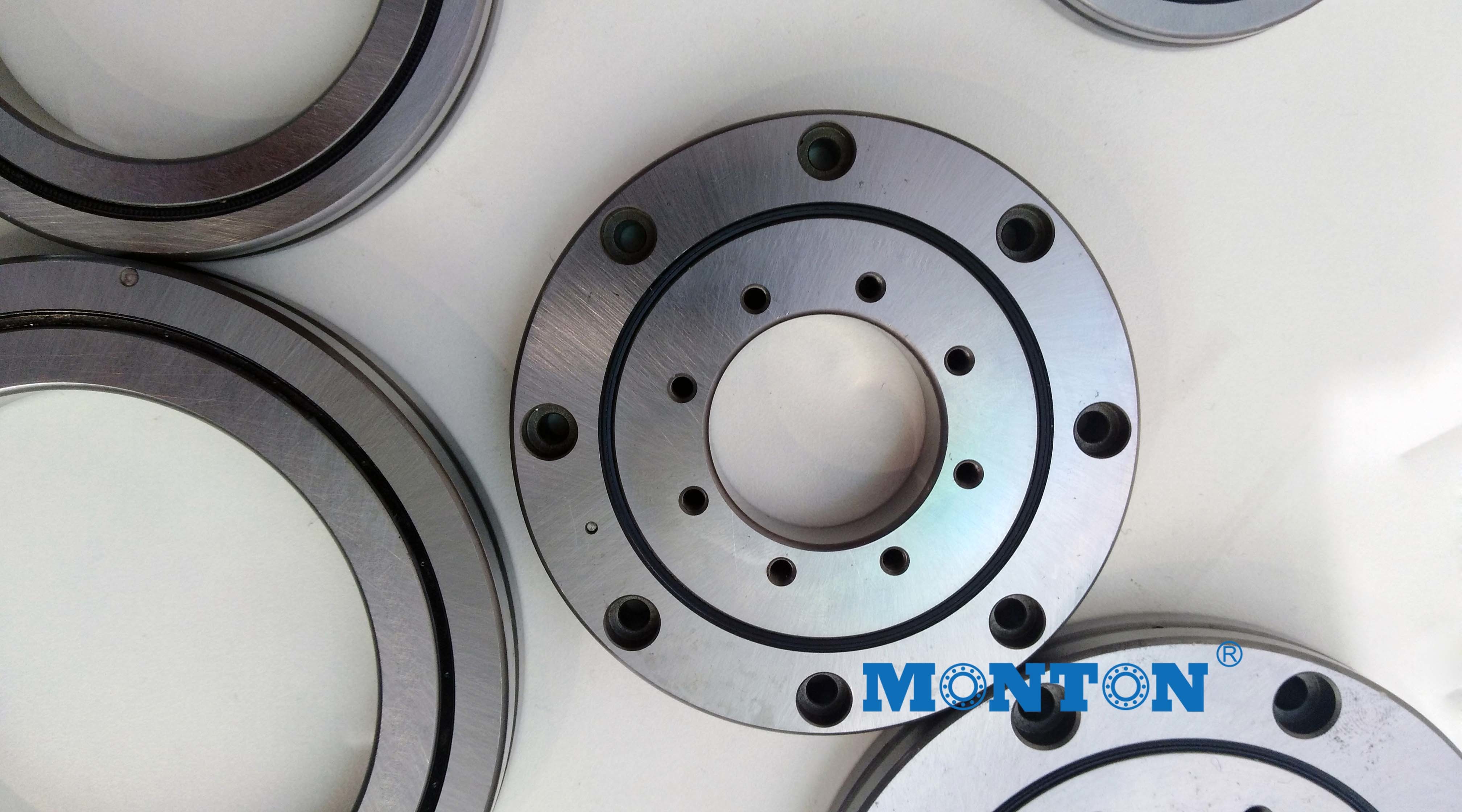 High Precision Crossed Roller Bearing for harmonic drive