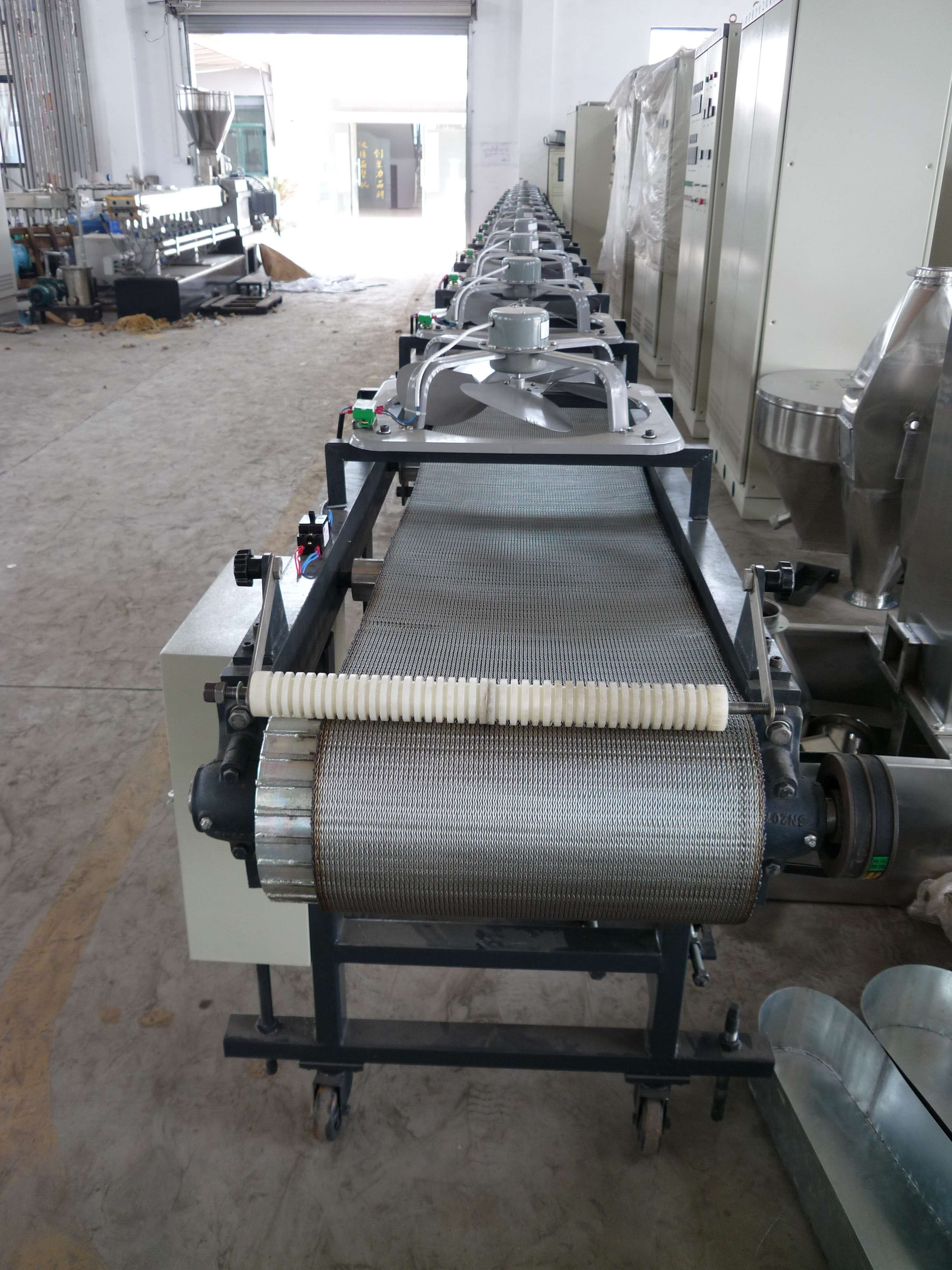 spiral wire mesh conveyor belts balanced mesh belts for bakery indusry