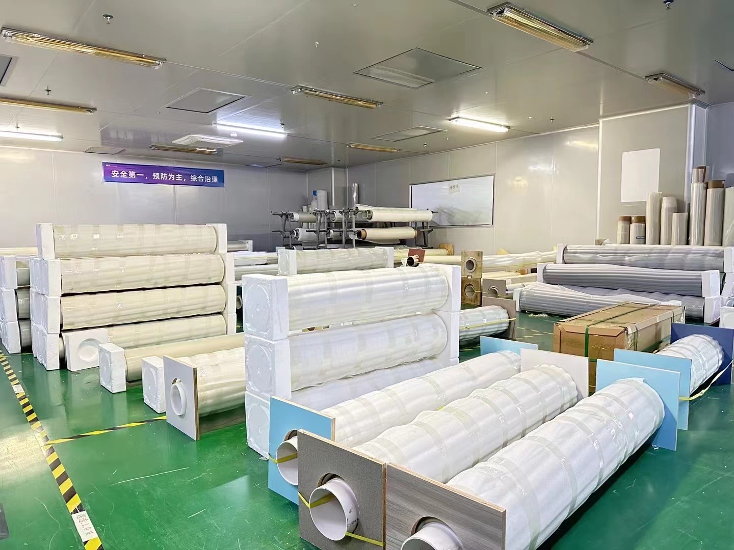 Privacy Screen Film Glass Self-Adhesive Electrically Controlled Electrochromic Smart Window Tinting Film