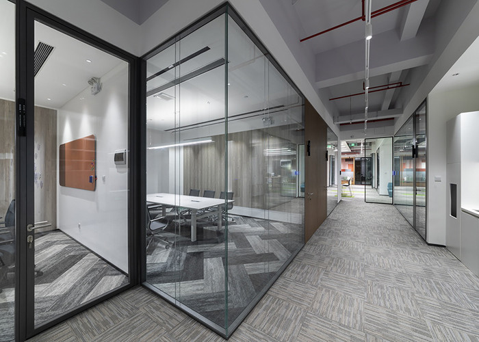 25*40mm Aluminum frame 12mm single glass partition wall full view cost-effective style high quality profile