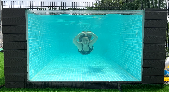 Family-friendly Above Ground Swimming Pool with 10m3 Water Capacity and Safety Design