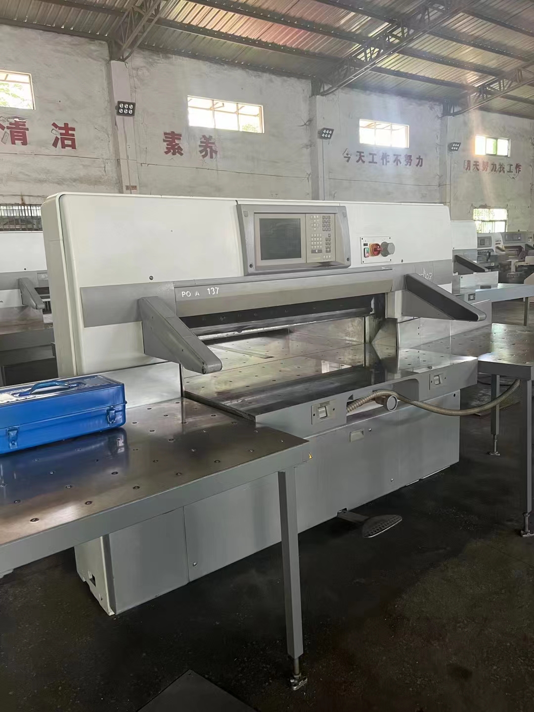 380v Polar 1370XC Hydraulic Heavy Duty Guillotine Paper Cutter For Advertising Company