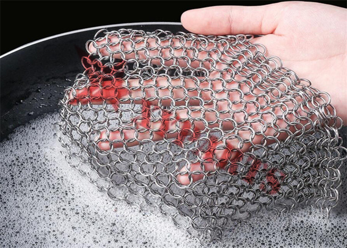 Stainless Steel Square Shape Chain Mail Cast Iron Scrubber