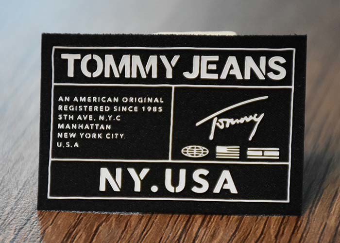 Printing Custom Silicone Logos Woven Fabric Labels For Garments