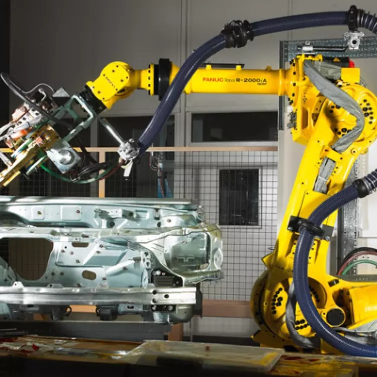 Mig Welding Machine Universal Robot Arm R-2000iC 6 Axis