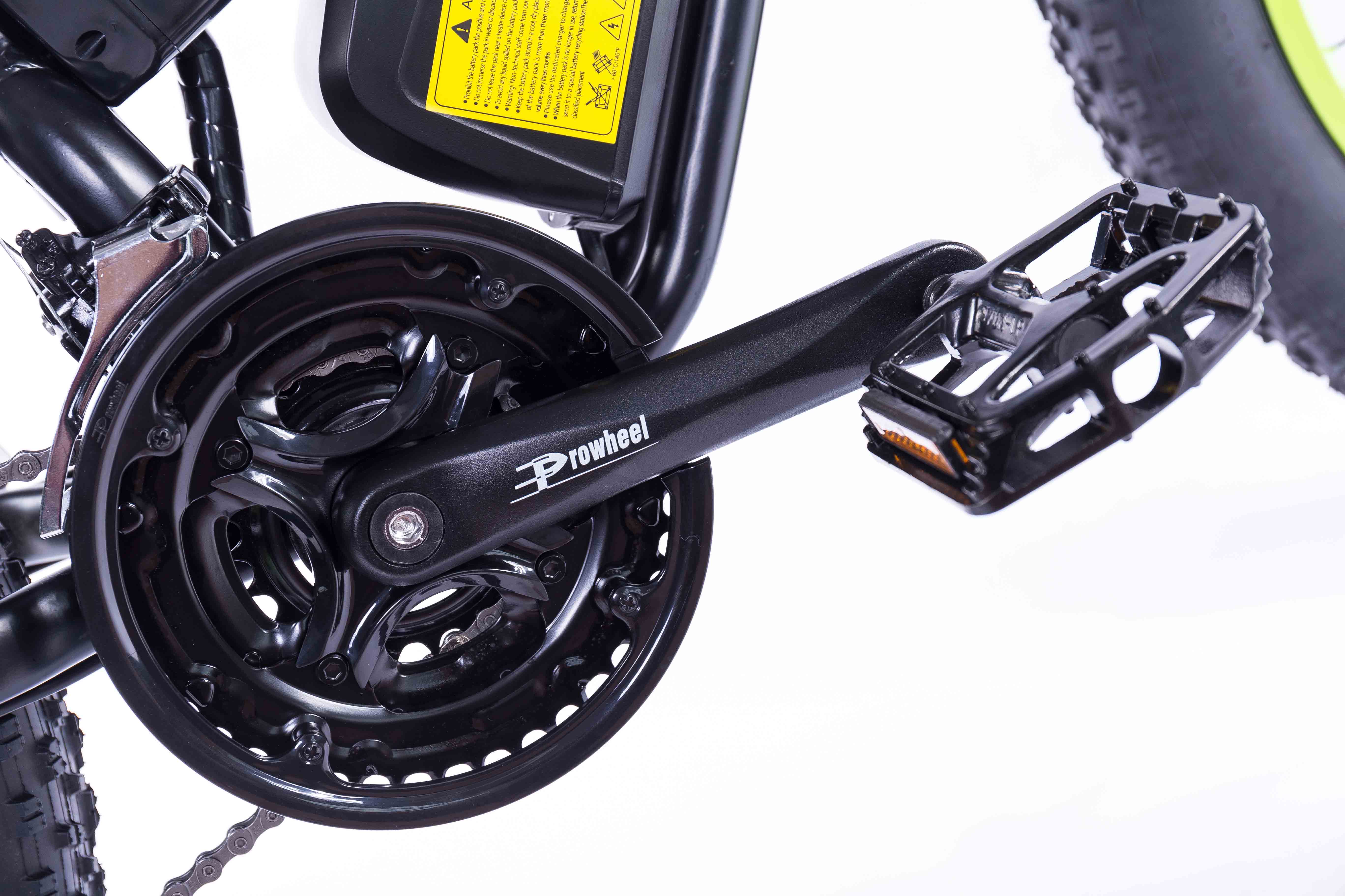 7 Speed 26 Inch Electric Bicycle , Electric City Bike For Adult Removable Battery