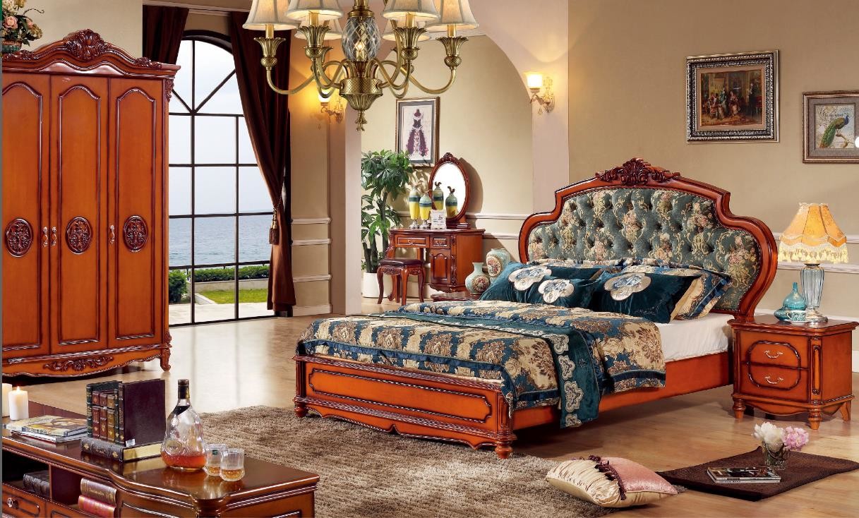 Solid Wood Classic Bedroom Wooden Wardrobe 3 Door Design