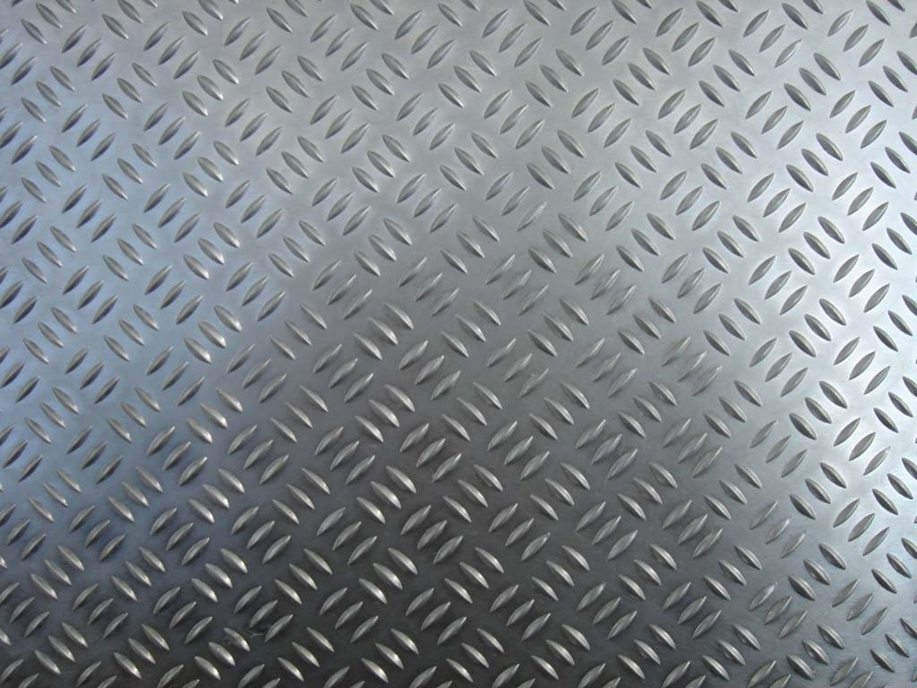 Diamond 2mm Aluminium Checker Plate Flooring High Weldable Durablity For Construction