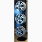 One Side Wheels Auto Parts Display Racks With Metal Tube Frame Heavy Weight
