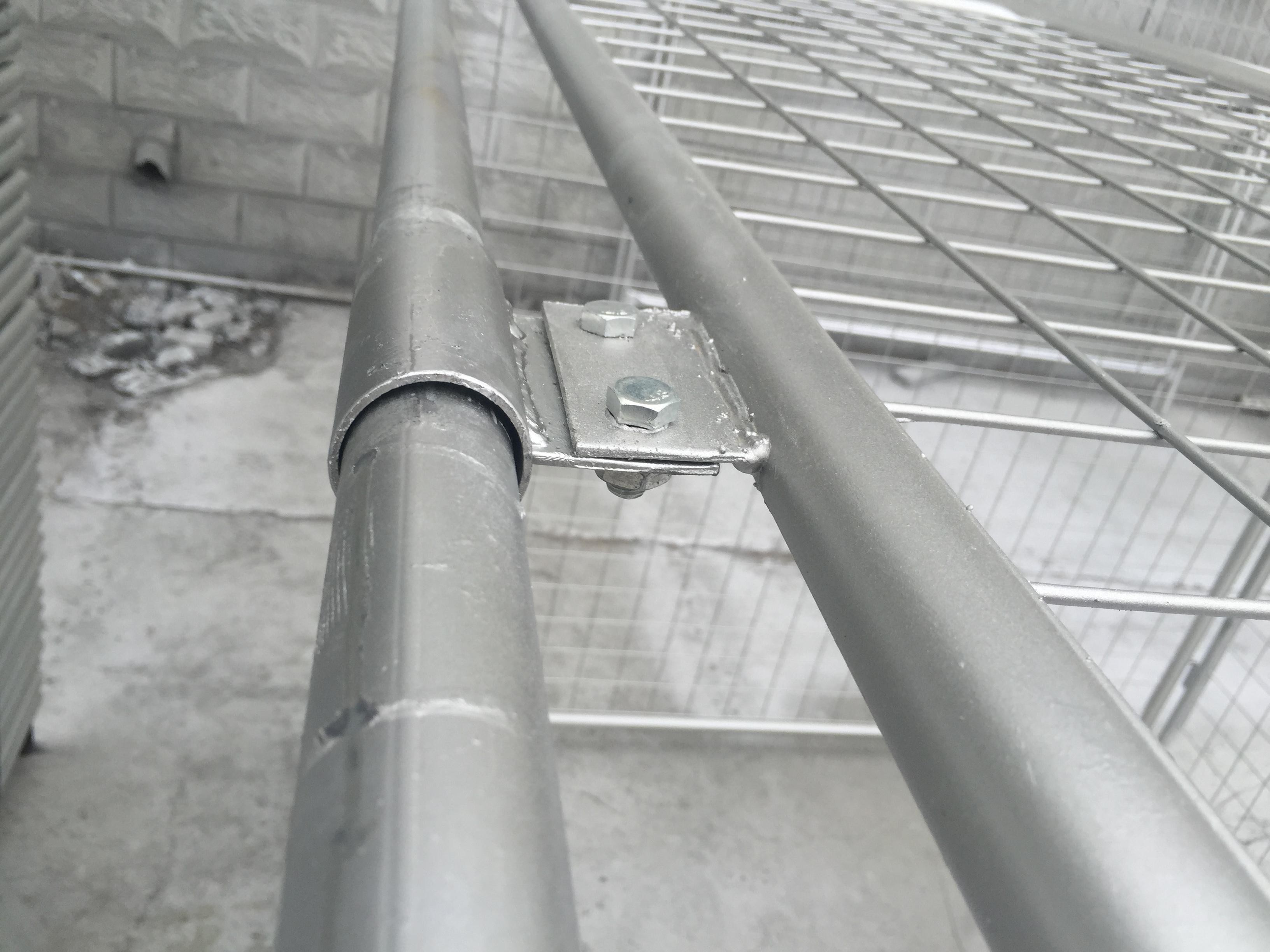 Customized Galvanised Steel Rubbish Cage HDG 14 Microns / 42 Microns