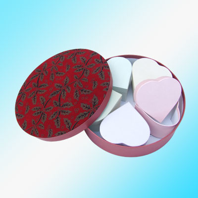 Wholesale customized round packaging gift cardboard paper tube box