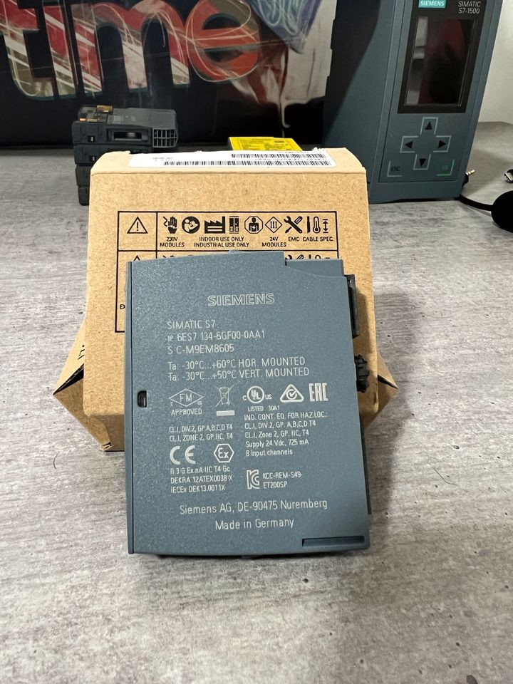6ES7134 6GF00 0AA1 PLC Industrial Control programmable logic controller in germany