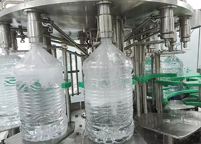 Washing Sealing Integrated Automatic Water Bottle Filling Machine 5L 10L