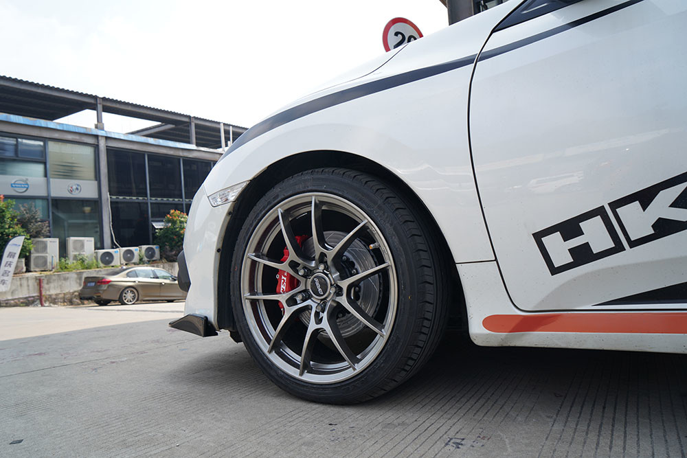 Honda Civic EG6 EK9 EX Seden P40S 4 Piston Forged Caliper With 330*28mm Rotor 17 inch Wheel